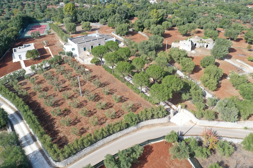 Villetta Foragno con giardino by Wonderful Italy
