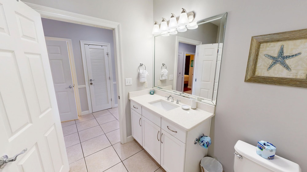Sterling Shores Penthouse #2 3 Bedroom Condo