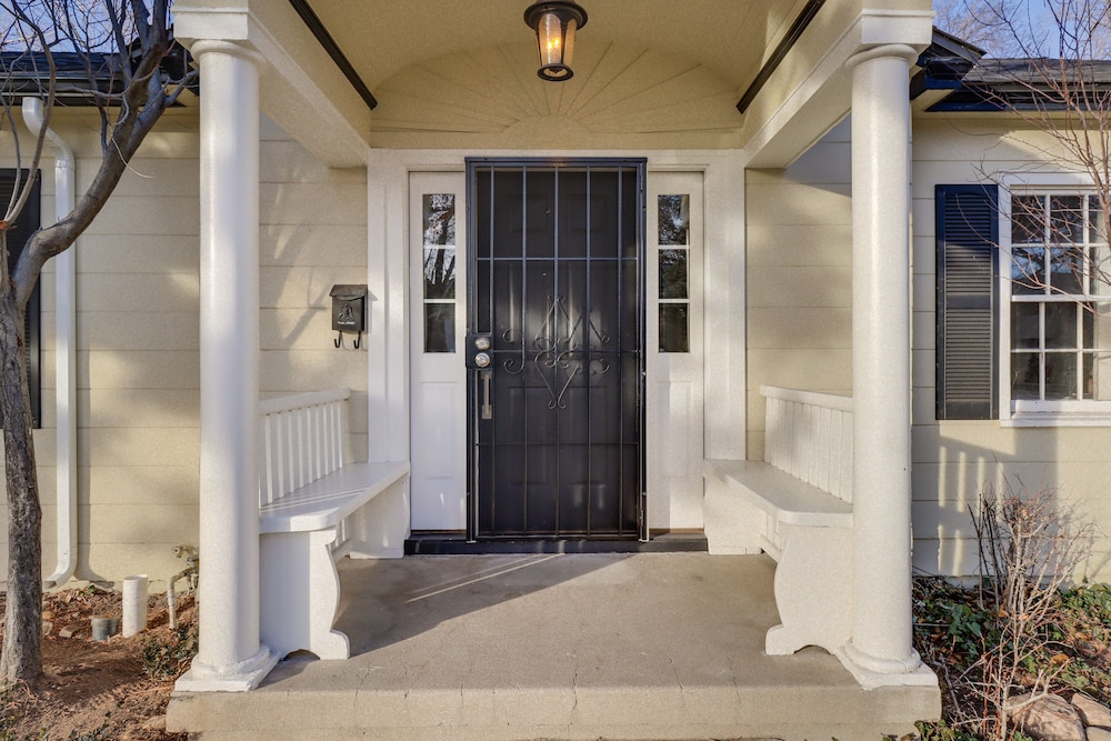 Reno Vacations - Centrally Located Reno House < 1 Mi to Midtown - Property Image 7