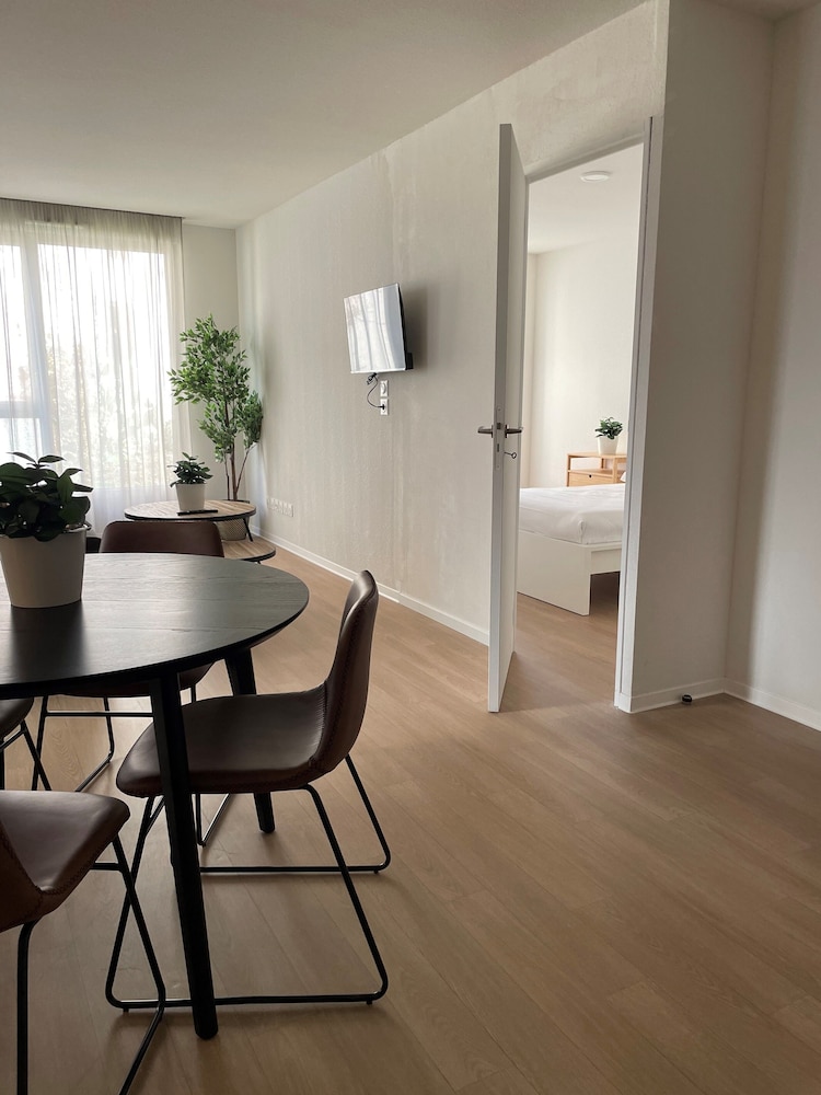 Montpellier Vacations - Apparteo Montpellier - Property Image 33
