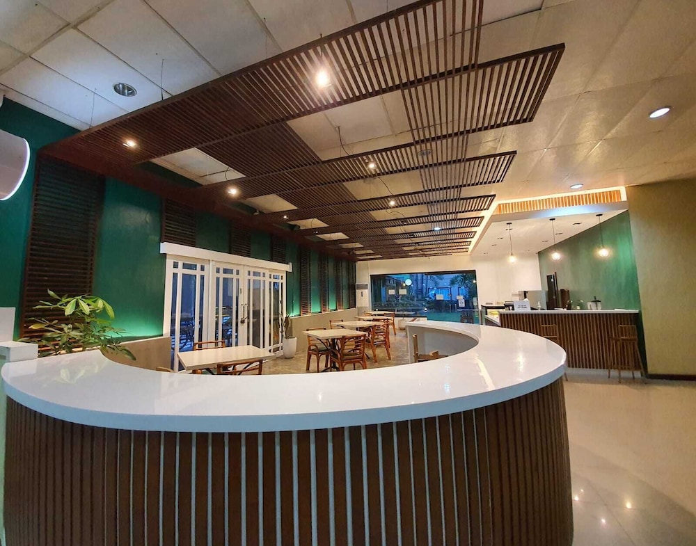 Cebu Vacations - Holiday Spa Hotel - Property Image 8