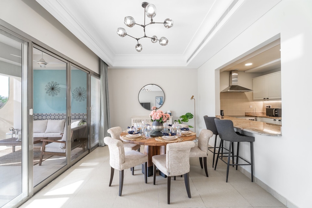 Nasma Holiday Homes - Al Hamra Village