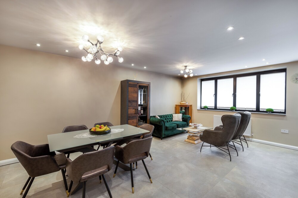 Remarkable 2-bed Apartment in London