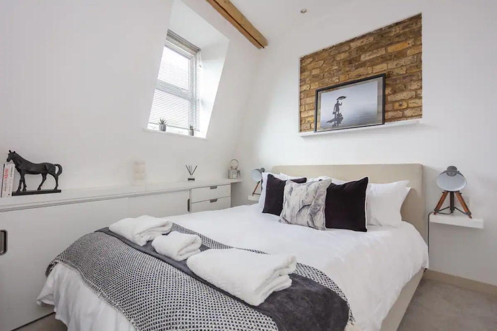 Stylish 1 Bedroom Apartment Near Northcote Road