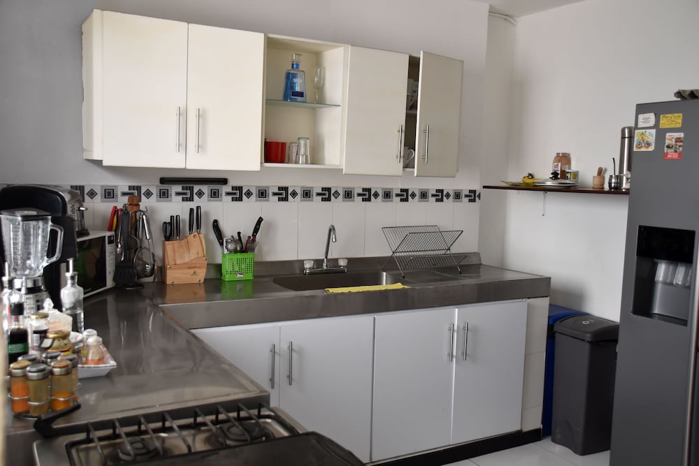 Casa Blanca Hostel