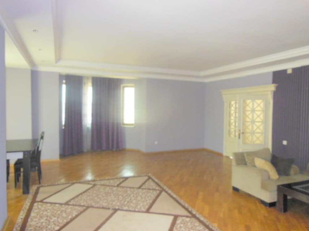 Great Triplex Villa
