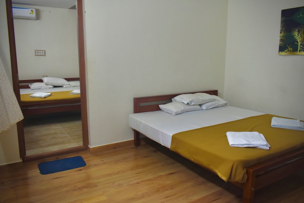Gandhada Goodu Retreat
