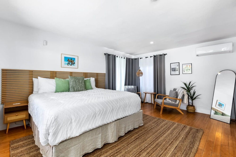 The Yucca Hotel- Entire Boutique Buyout