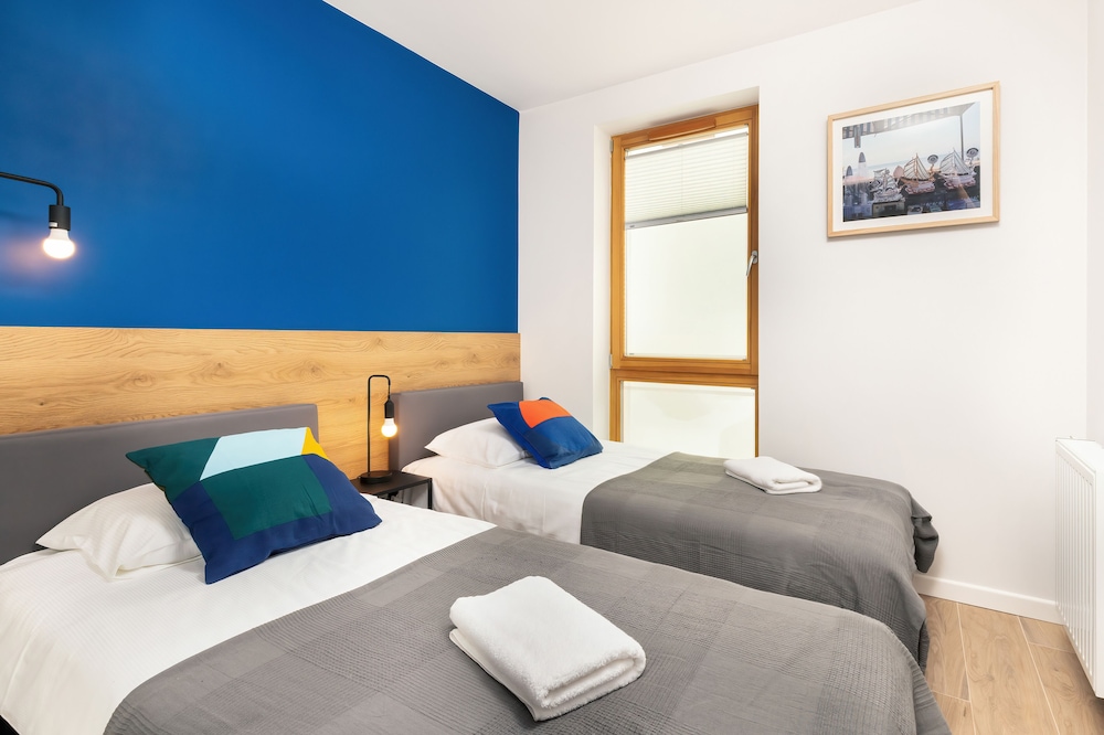Apartment Zeromskiego Gdynia by Renters view 2