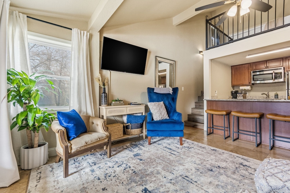 Clearwater Golden Escape On Lake Hamilton 2 Bedroom Condo