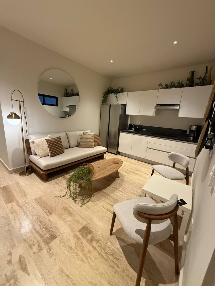 Depa M410 Relaxing and Cozy Steps From the Beach