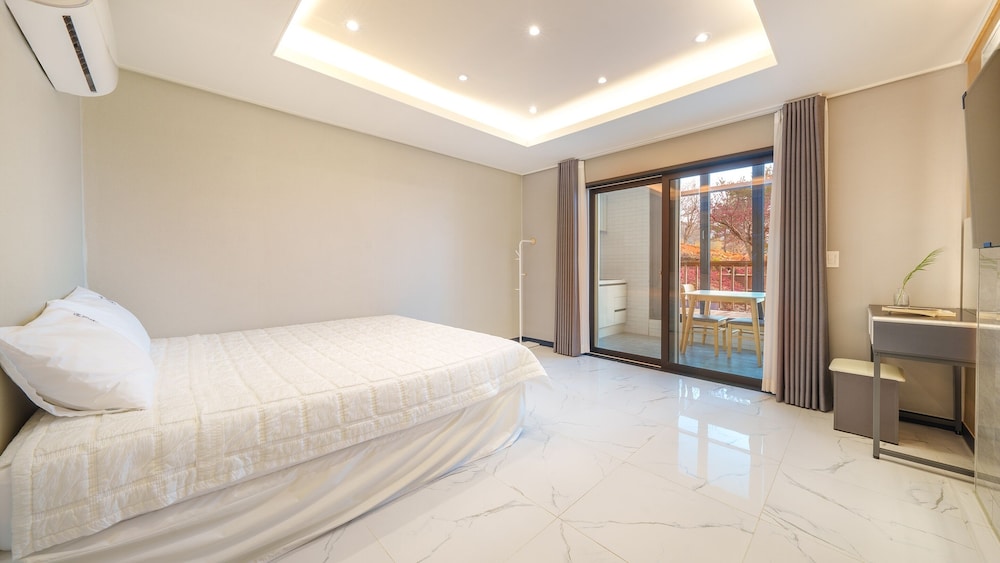 Namhae Onview Pension
