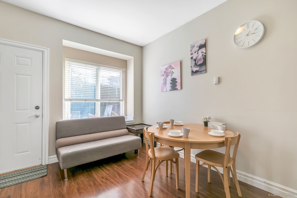Bright 2 BR Private Suite by Elevate Rooms - Image 3