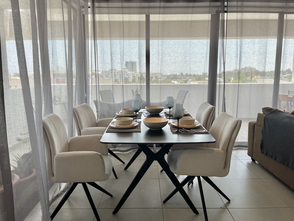 105 LCA - Stay Sealine Apartment