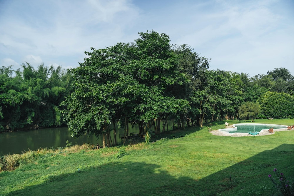 Chong Khaep Aingkwai Resort