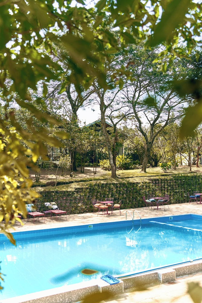 IGWARA LODGE