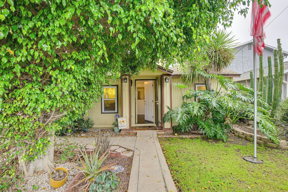 2 Mi to Ocean: Pet-friendly Imperial Beach Retreat