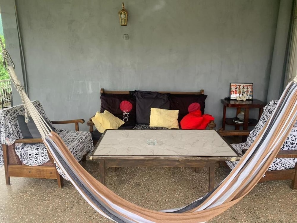 Guesthouse Pillows
