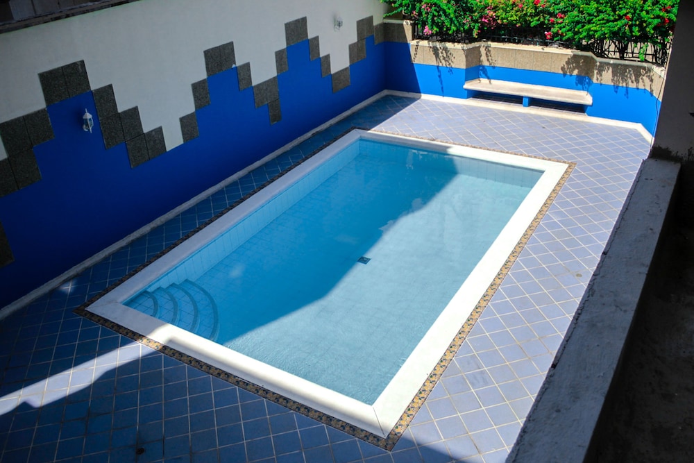 Apartamento con piscina by Vivetu