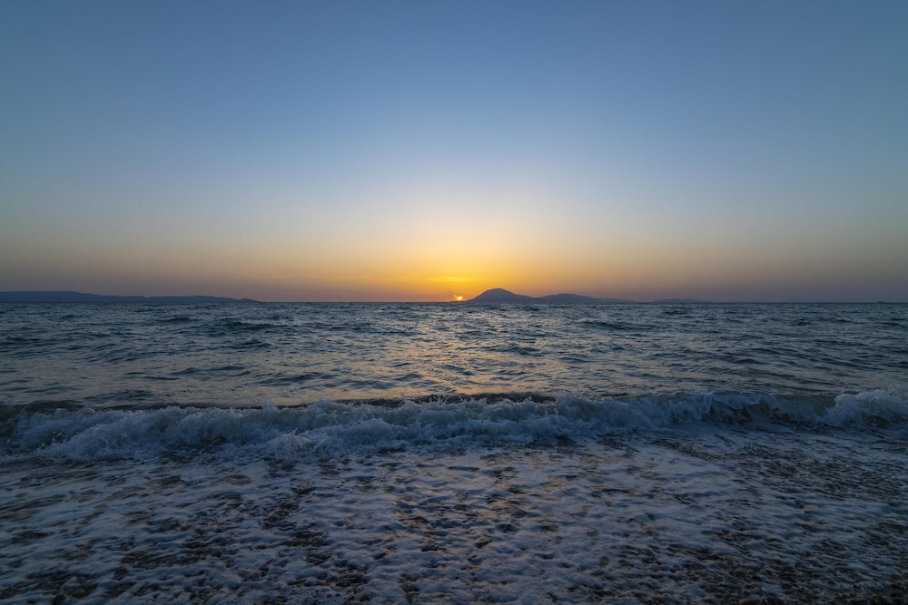 Analipsi Villas Beach Front photo 5