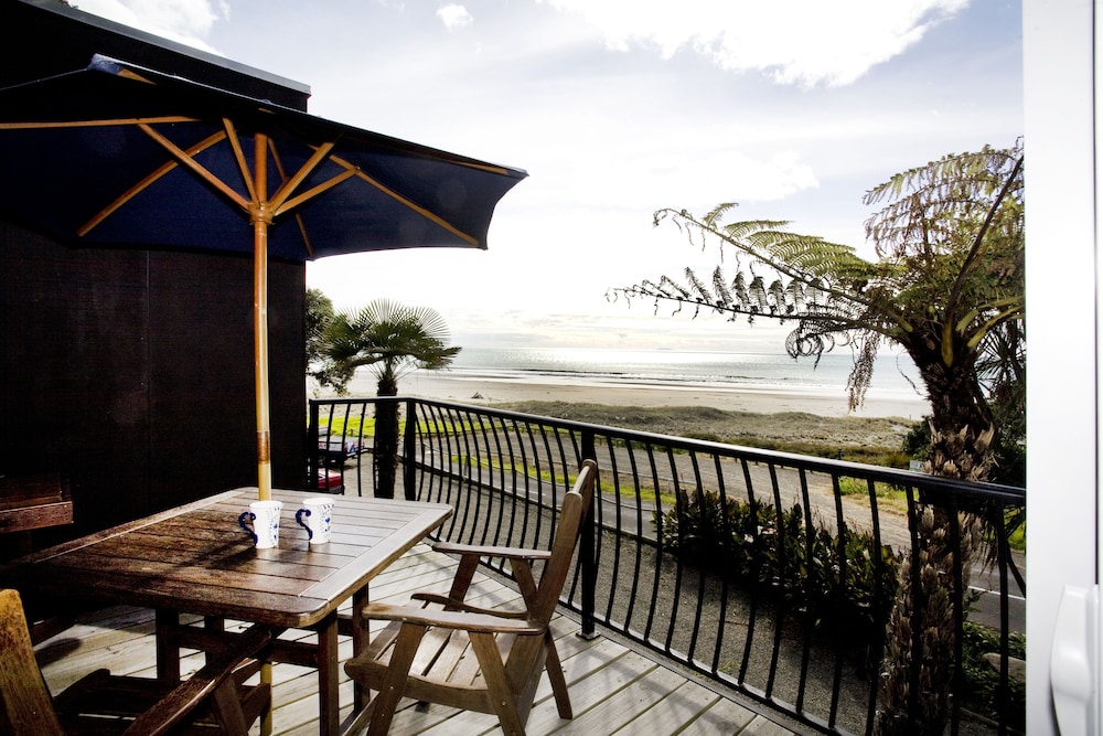 Ohiwa Beach Apartments Motel
