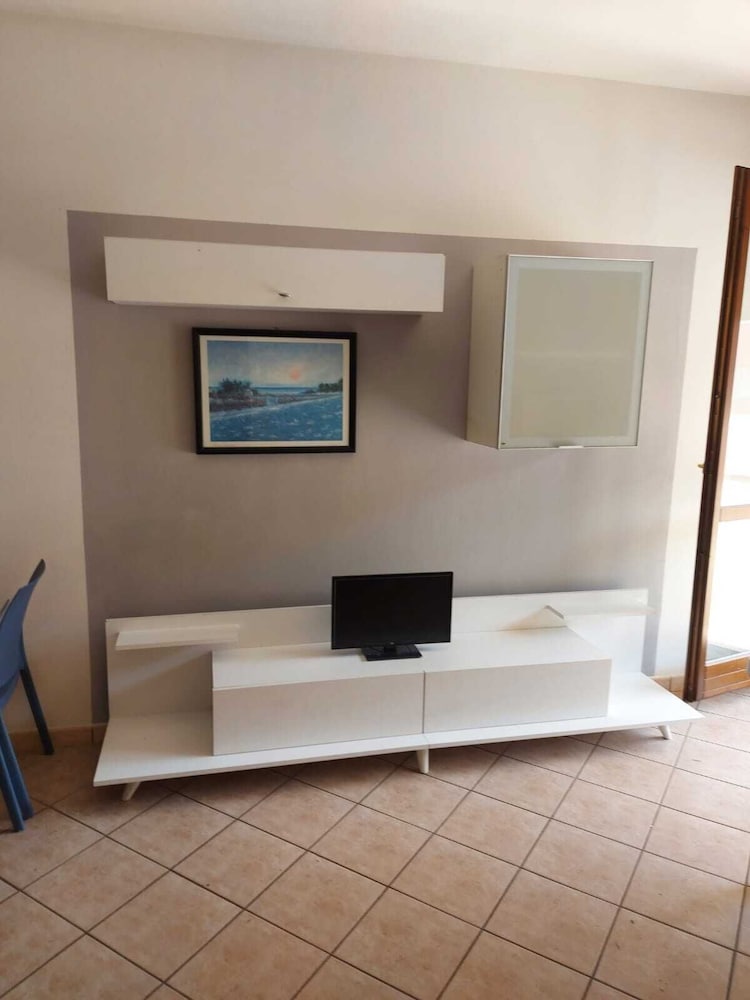 Lovely 3 Room Flat in Rosolina With Shared Pool