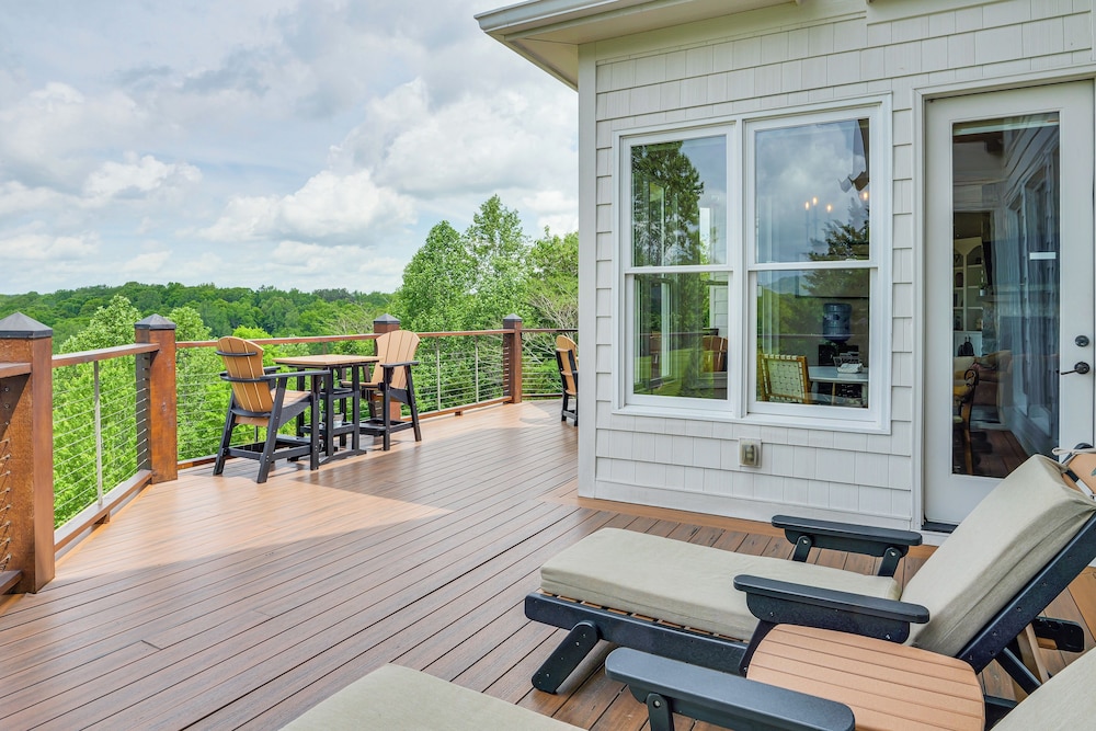 2-story Dock & Deck at Huge Family Home in Doyle!