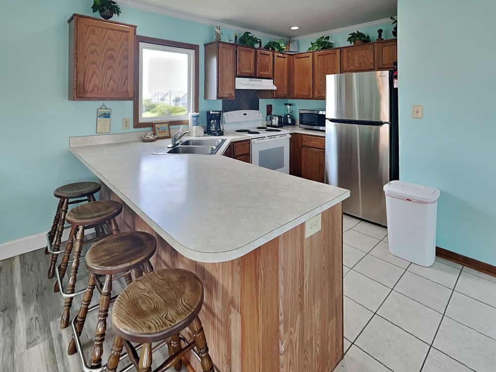 Hoff 1 by Topsail Realty