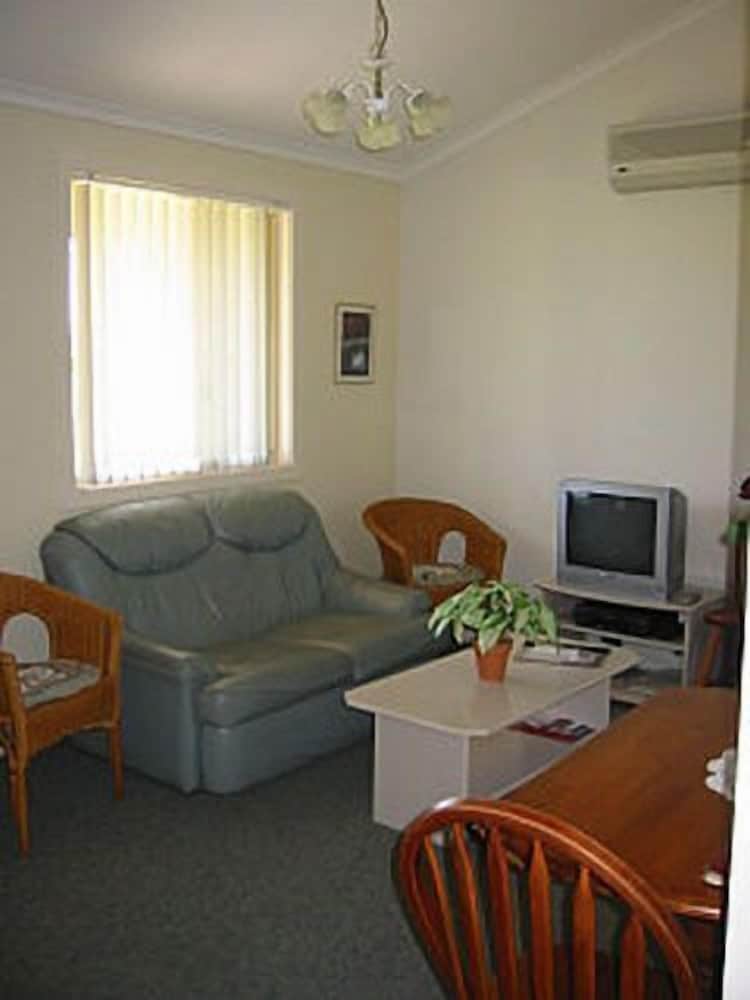 Photo 50