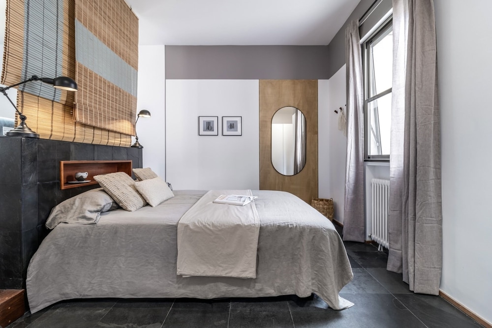 Monroe - 2 Bedrooms in Chueca