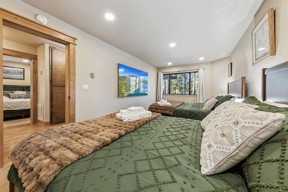 1192 Timber Lane 4 Bedroom Home