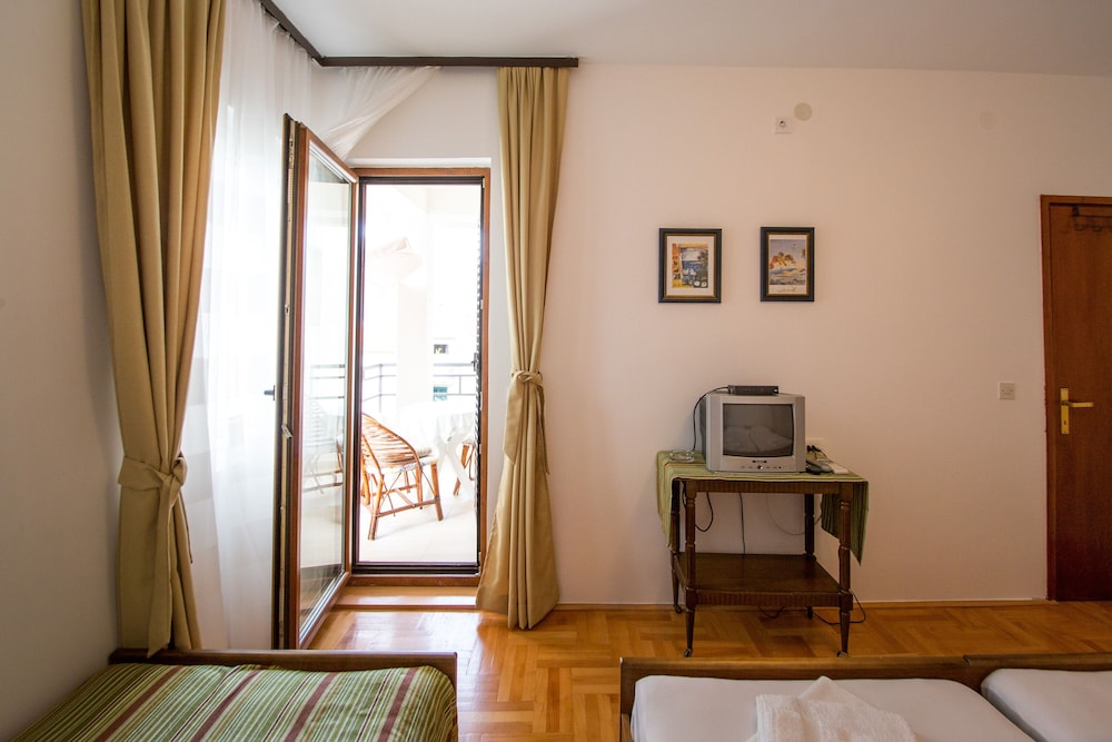 Guesthouse Dapcevic view 3