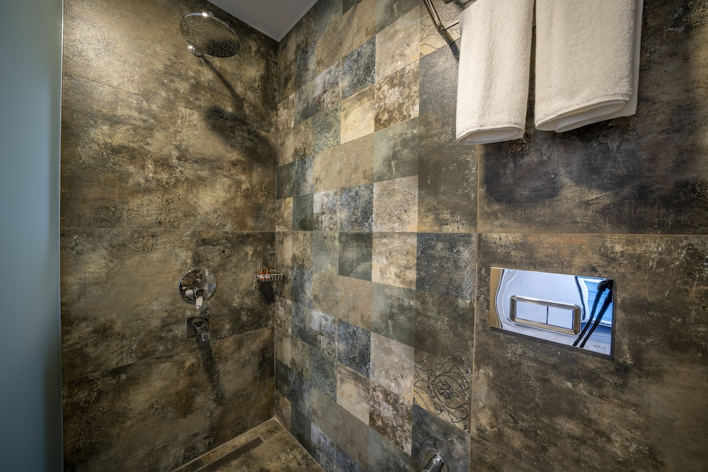 Olive Tree Hotel - Image 46