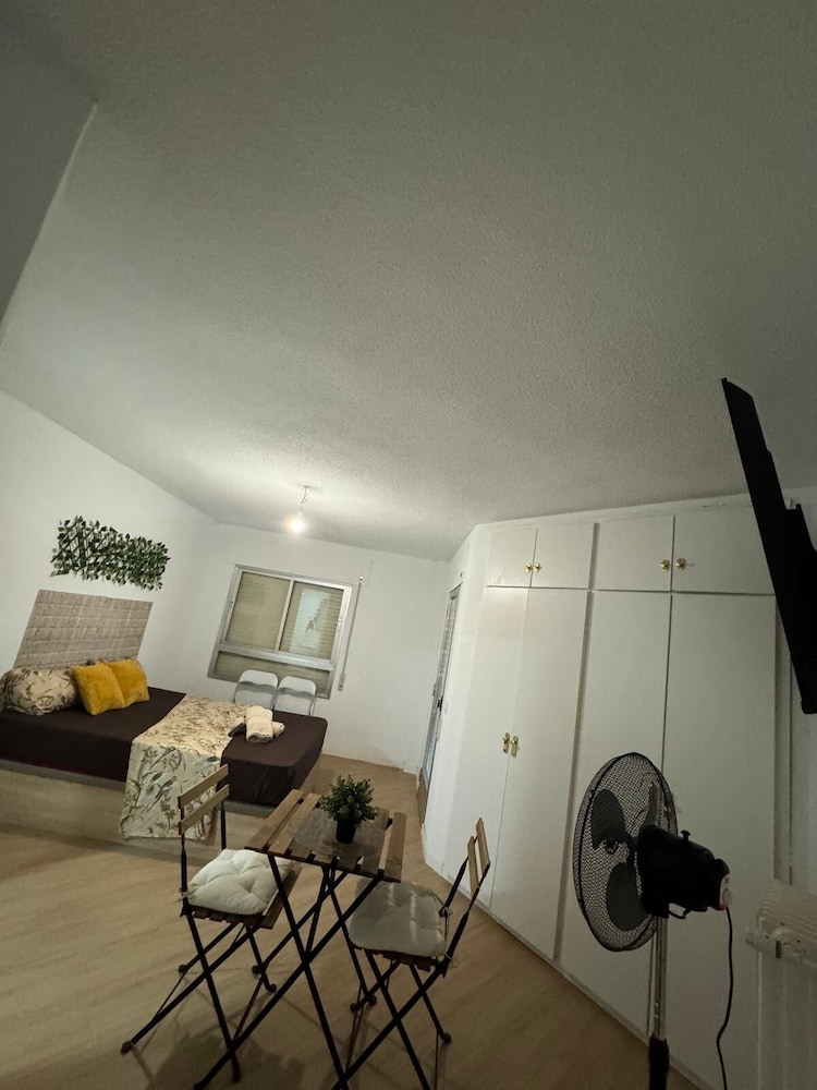 Mars Suites Alondra