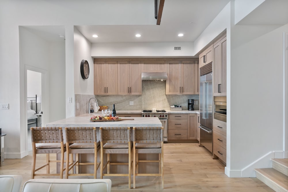 Trail's End Lodge at Deer Valley Resort - Three Bedroom Residence with Spa #501 3 Condo