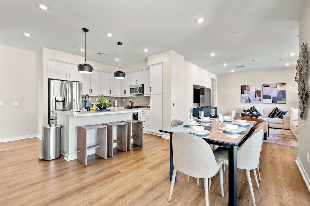 Designer 3BR El Monte Retreat Near Dtla Pasadena