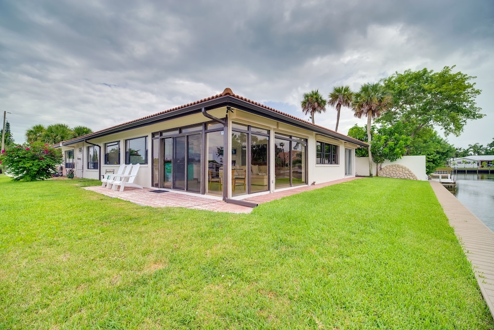 Cocoa Beach House on Banana River: Walk to Ocean! view 5