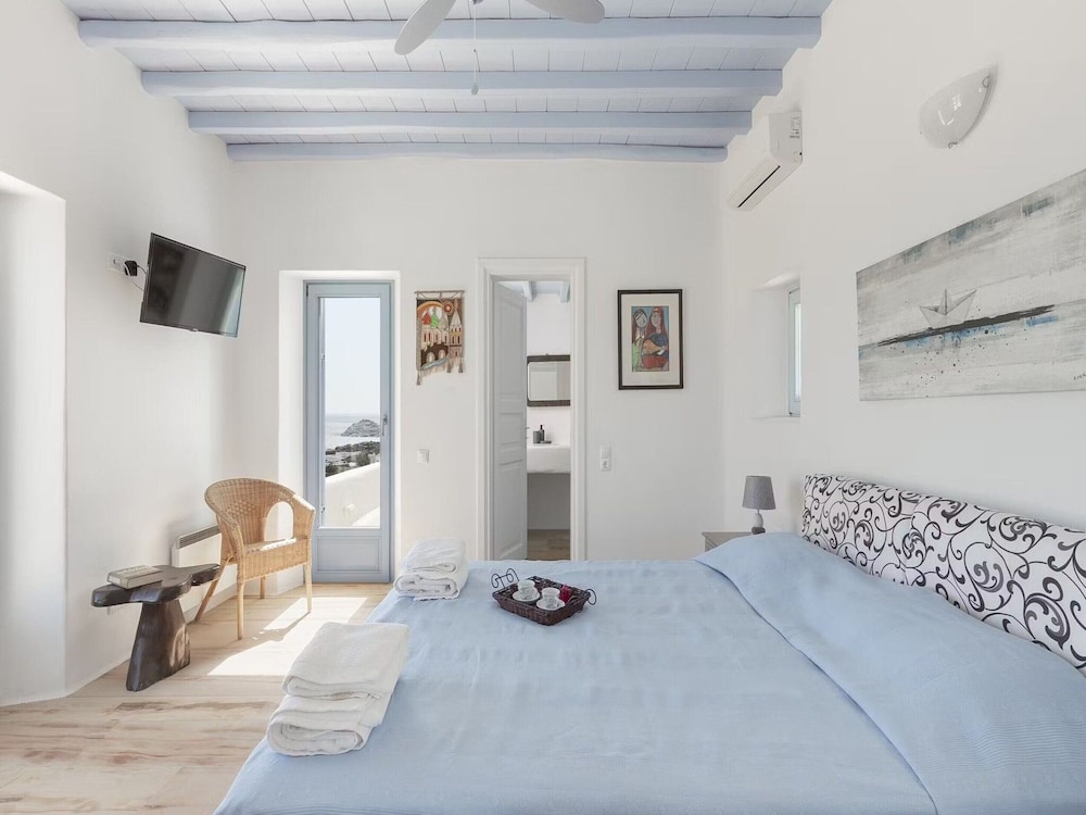 Villa With Panoramic sea Views