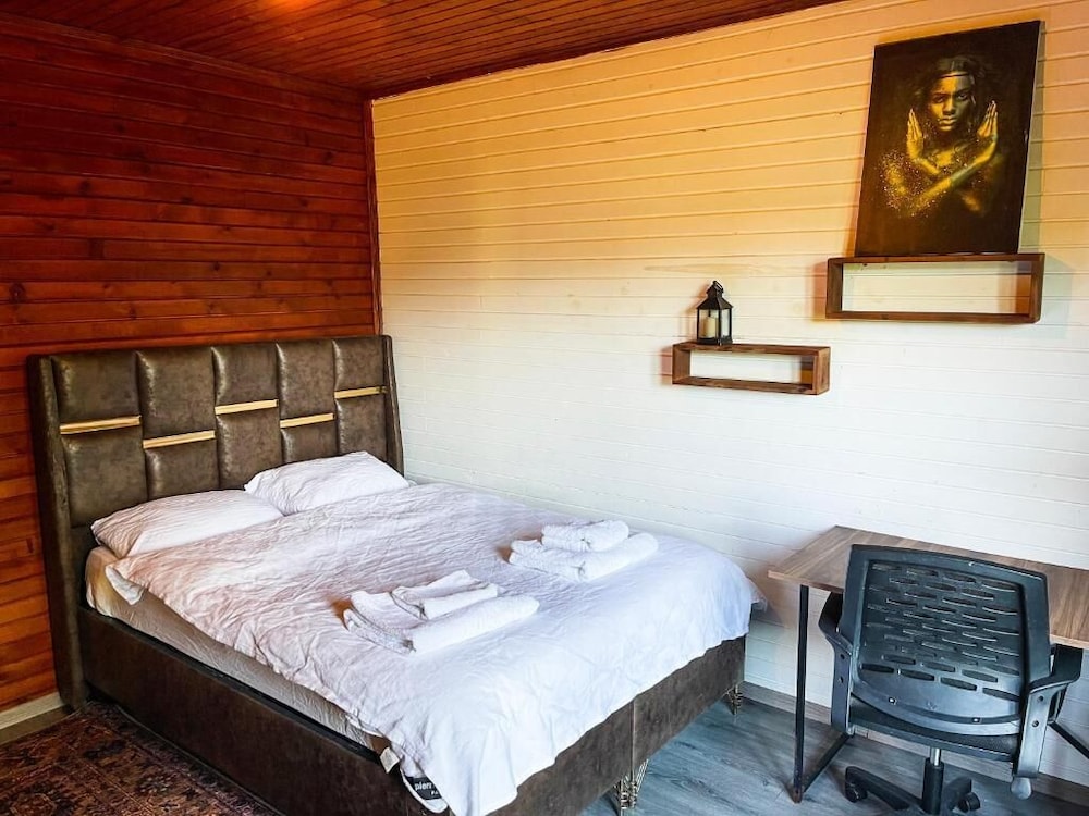Kızıl Kum Villa