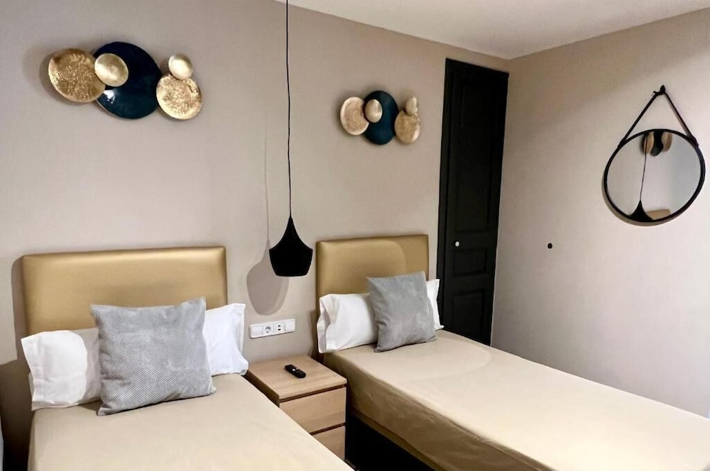 Hostal Boutique La Canonja