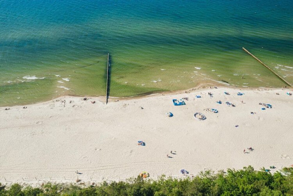 Luxurious Apartment by the Sea, Pobierowo