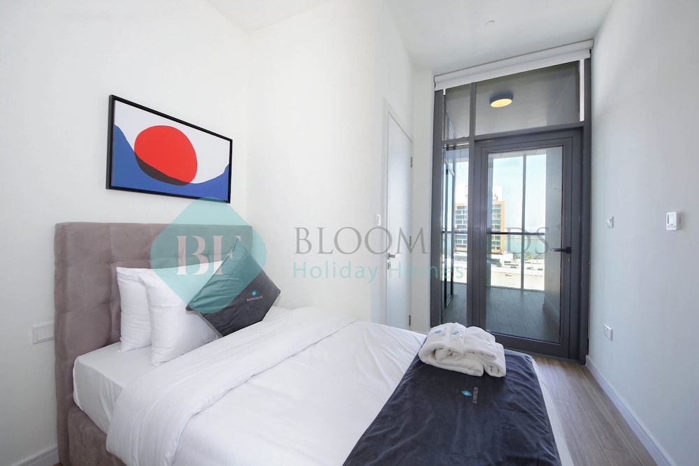 Bloomfields Modern 2BR Duplex in Raha