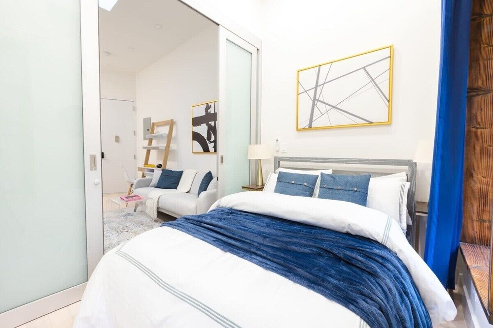 317 UES Apartments