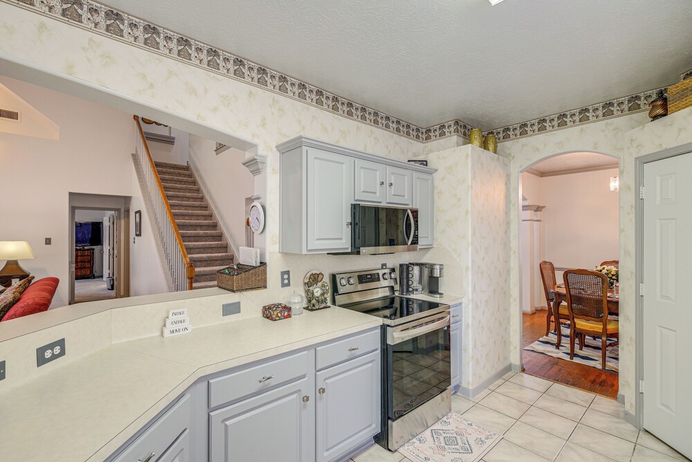12 Mi to Dtwn Houston: Family-friendly Home!