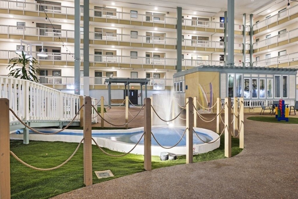 Coco Cabana - Monthly Rates Available! 2 Bedroom Condo