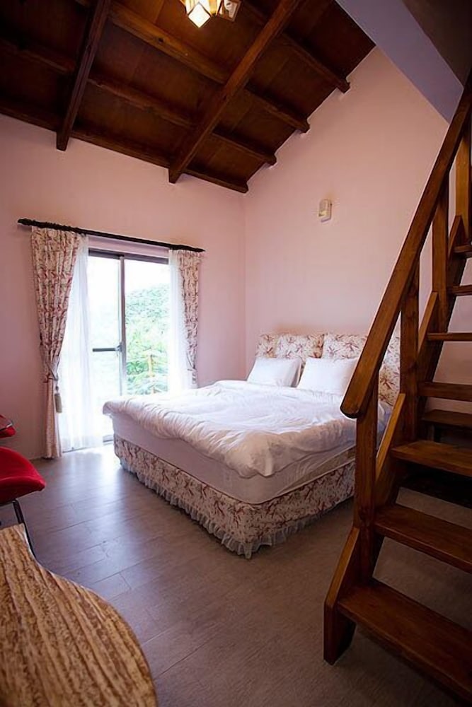 Yi-He Golden Homestay