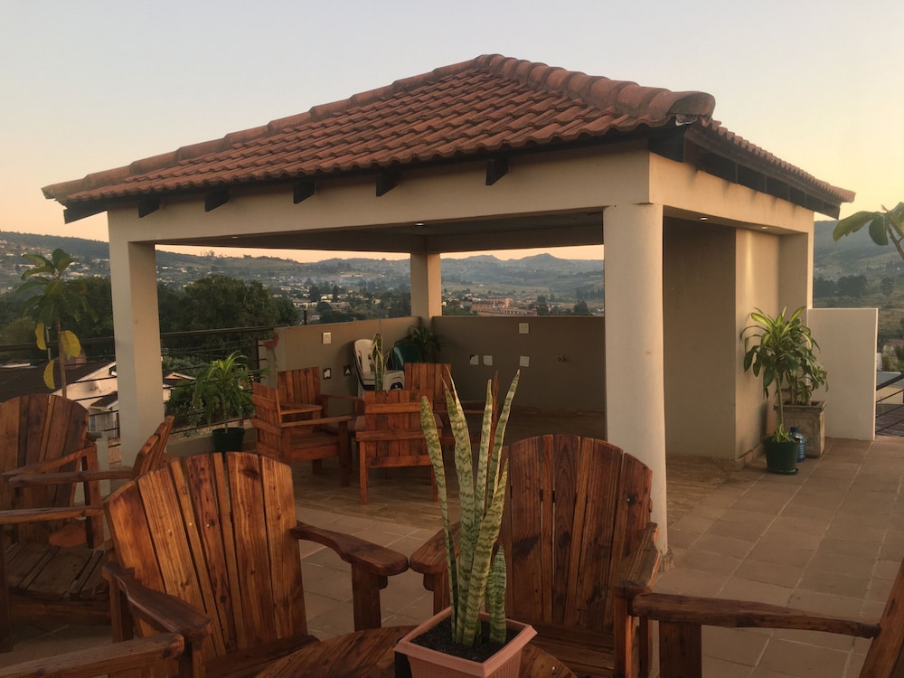 Valley View Lodge