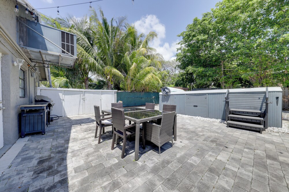 3 Mi to Beach: Home w/ Outdoor Space in Hollywood