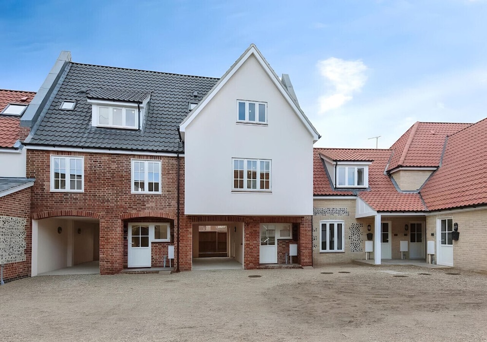 Moonstone House in Thetford