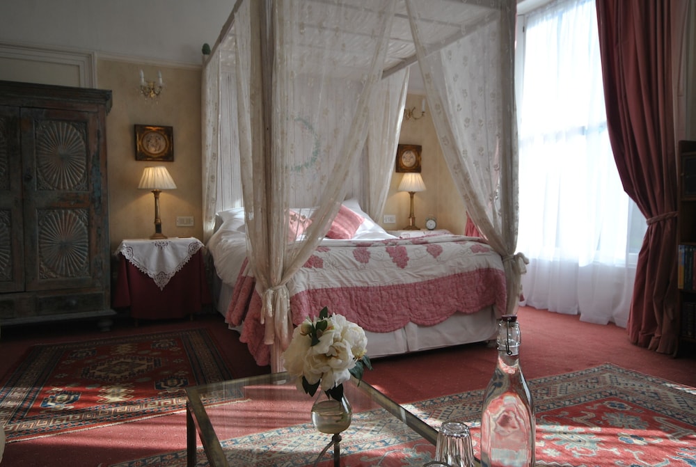 Churchill Guest House view 3